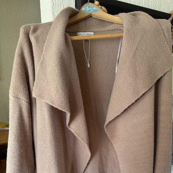 Baltic Born Long Sweater Jacket (S/M) Camel Color, Oversized - Picture 1 of 3